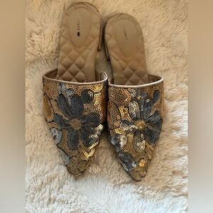 Birdies Embellished Gold and Silver Women's Mules sz 6, Sequined Floral